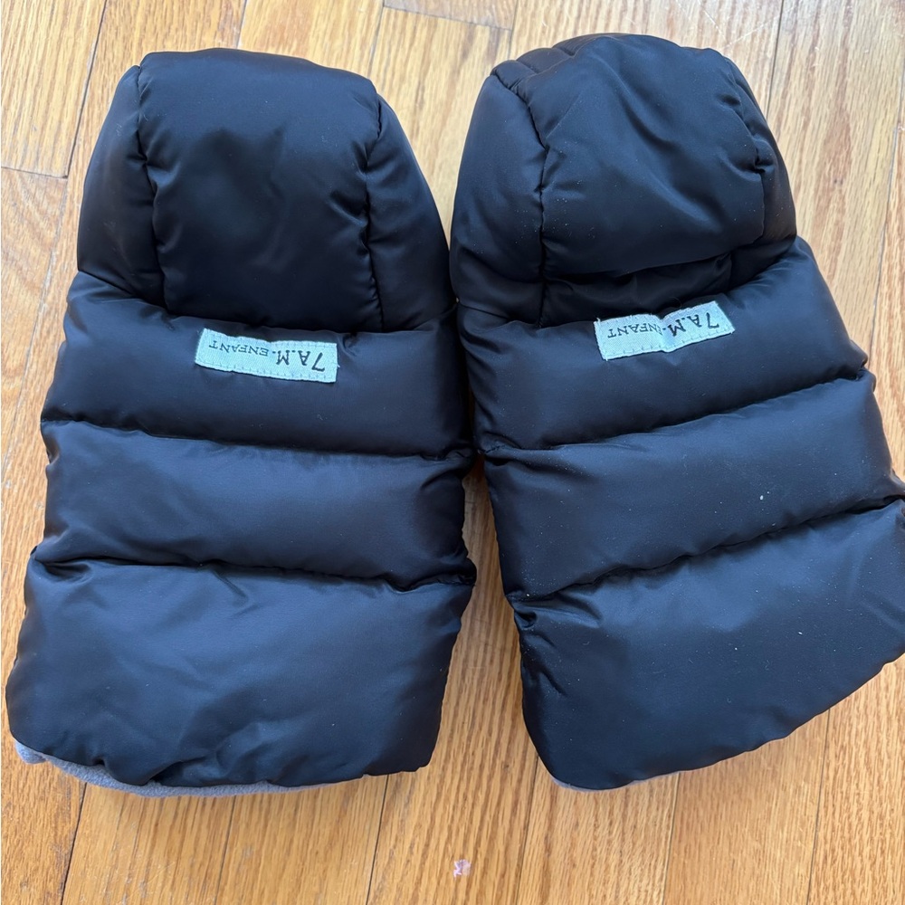 7A.M. Stroller Hand Muffs